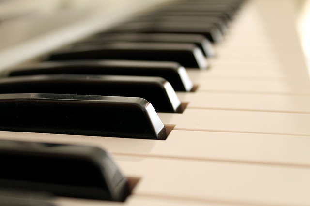 klávesnice piana